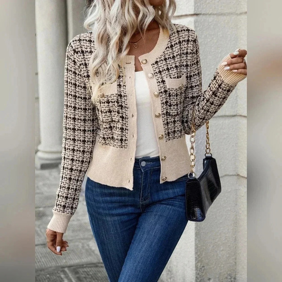 Plaid Pattern Flap Detail Button Front Cardigan - Picture 1 of 6